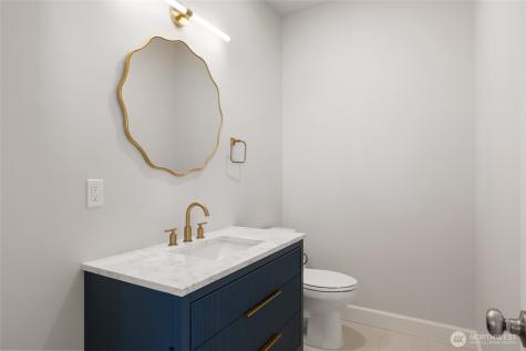 6427 2.05 NE Moses Lake WA 98837