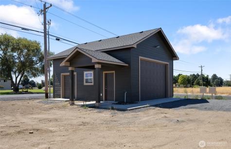 6427 2.05 NE Moses Lake WA 98837