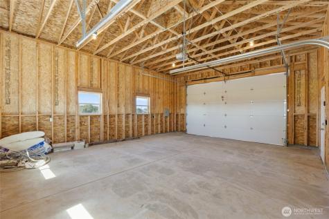 6427 2.05 NE Moses Lake WA 98837