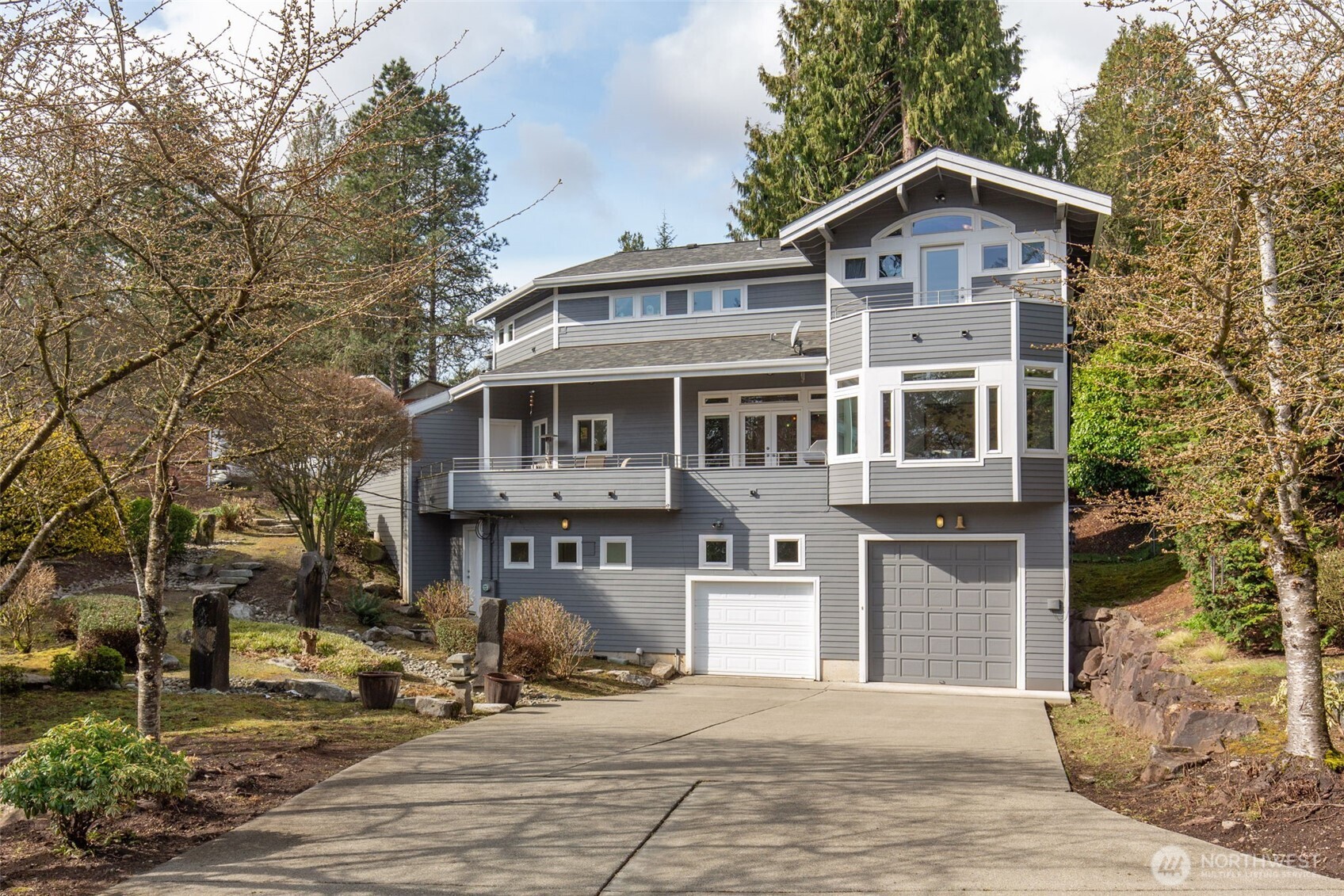 10734 Victory Lane NE Seattle WA 98125