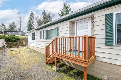 13704 108th Street Court E Puyallup WA 98374