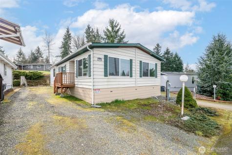 13704 108th Street Court E Puyallup WA 98374