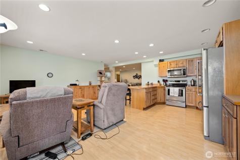 1813 Howard Flats Road Chelan WA 98816