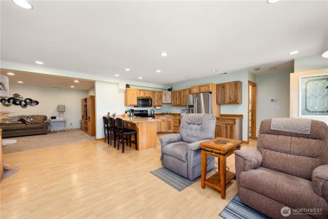 1813 Howard Flats Road Chelan WA 98816