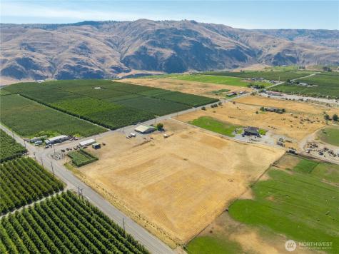 1813 Howard Flats Road Chelan WA 98816