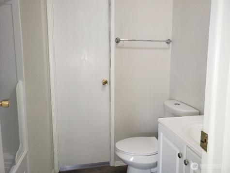 10322 137th Street Court E Puyallup WA 98374