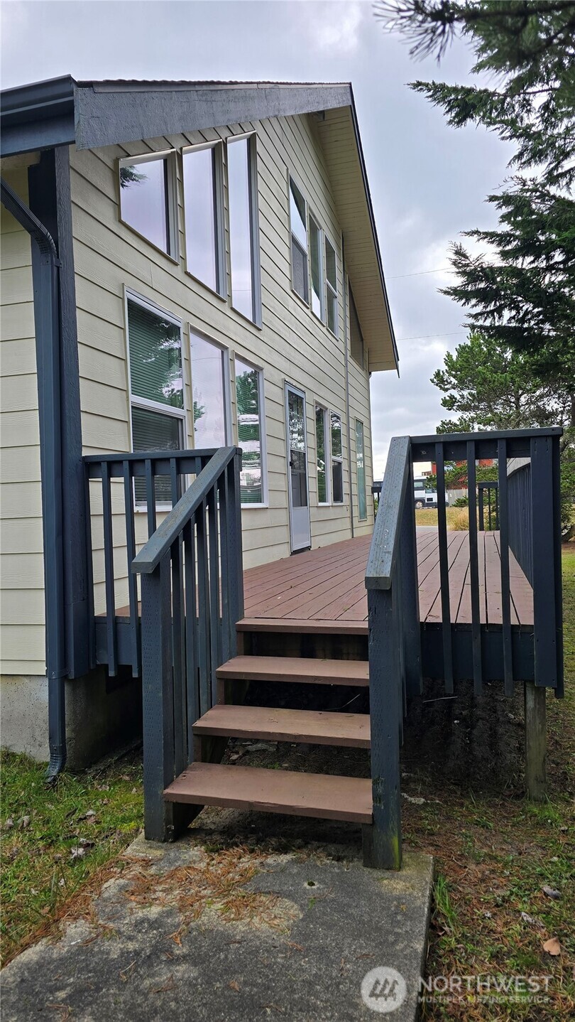 532 Decatur Street SW Ocean Shores WA 98569