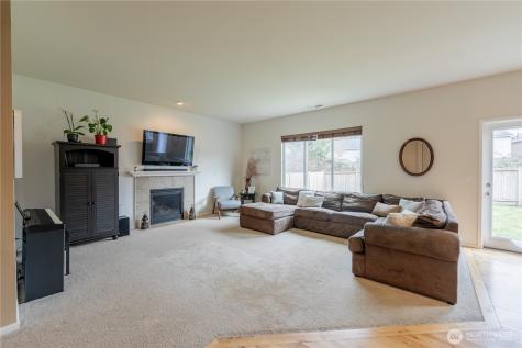 14025 5th Place W Everett WA 98208