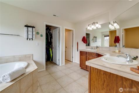 14025 5th Place W Everett WA 98208