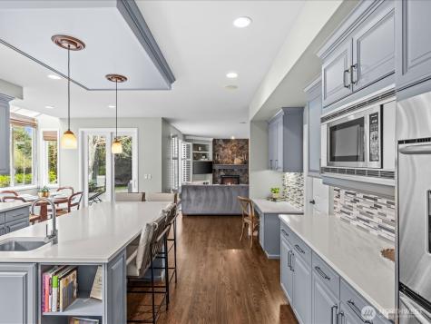 2441 278th Court SE Sammamish WA 98075