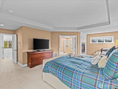 2441 278th Court SE Sammamish WA 98075