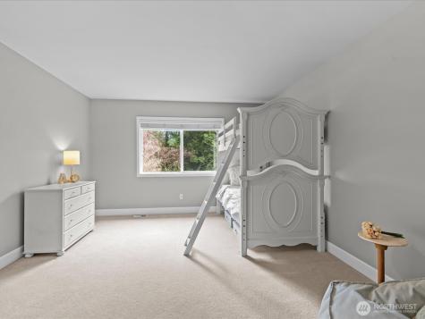 2441 278th Court SE Sammamish WA 98075