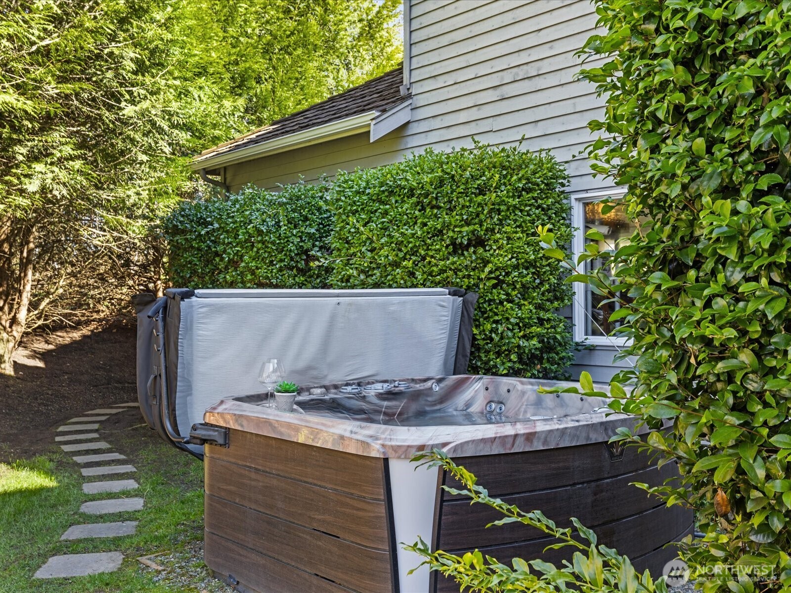 2441 278th Court SE Sammamish WA 98075