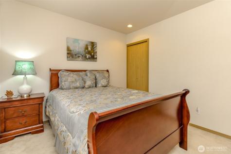 5210 87th Street Ct E Tacoma WA 98446