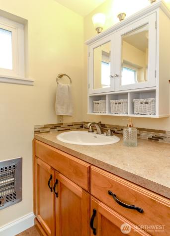 953 S Mountain View Avenue Tacoma WA 98465