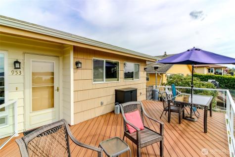 953 S Mountain View Avenue Tacoma WA 98465