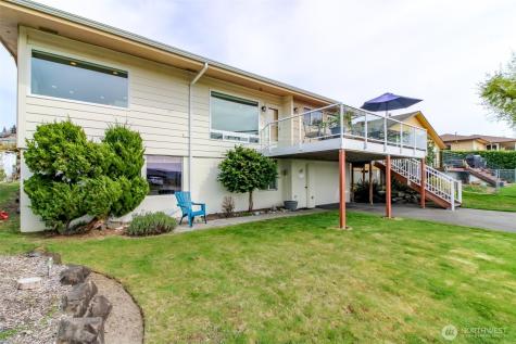 953 S Mountain View Avenue Tacoma WA 98465