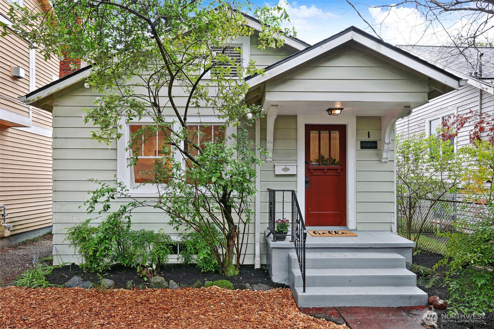 7049 Ravenna Avenue NE Seattle WA 98115