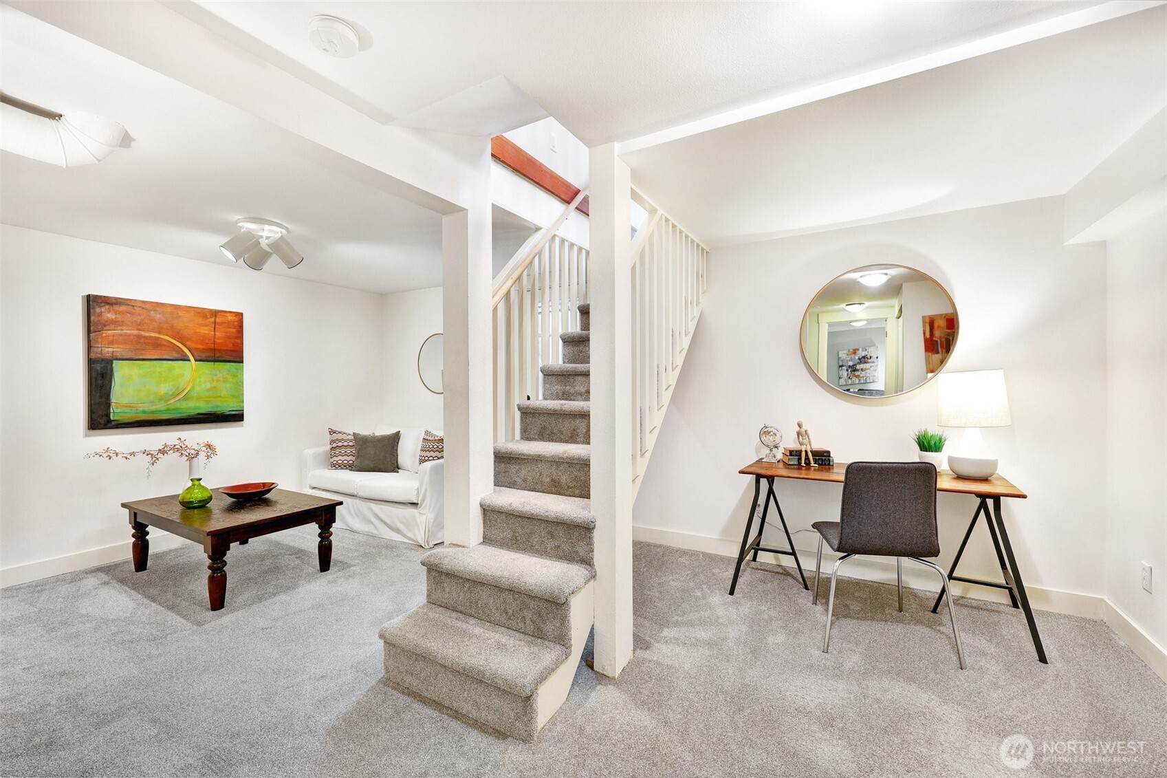 7049 Ravenna Avenue NE Seattle WA 98115