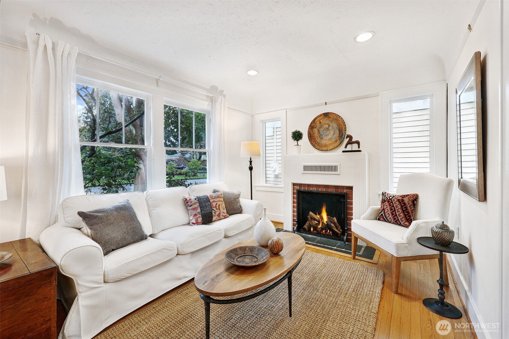 7049 Ravenna Avenue NE Seattle WA 98115