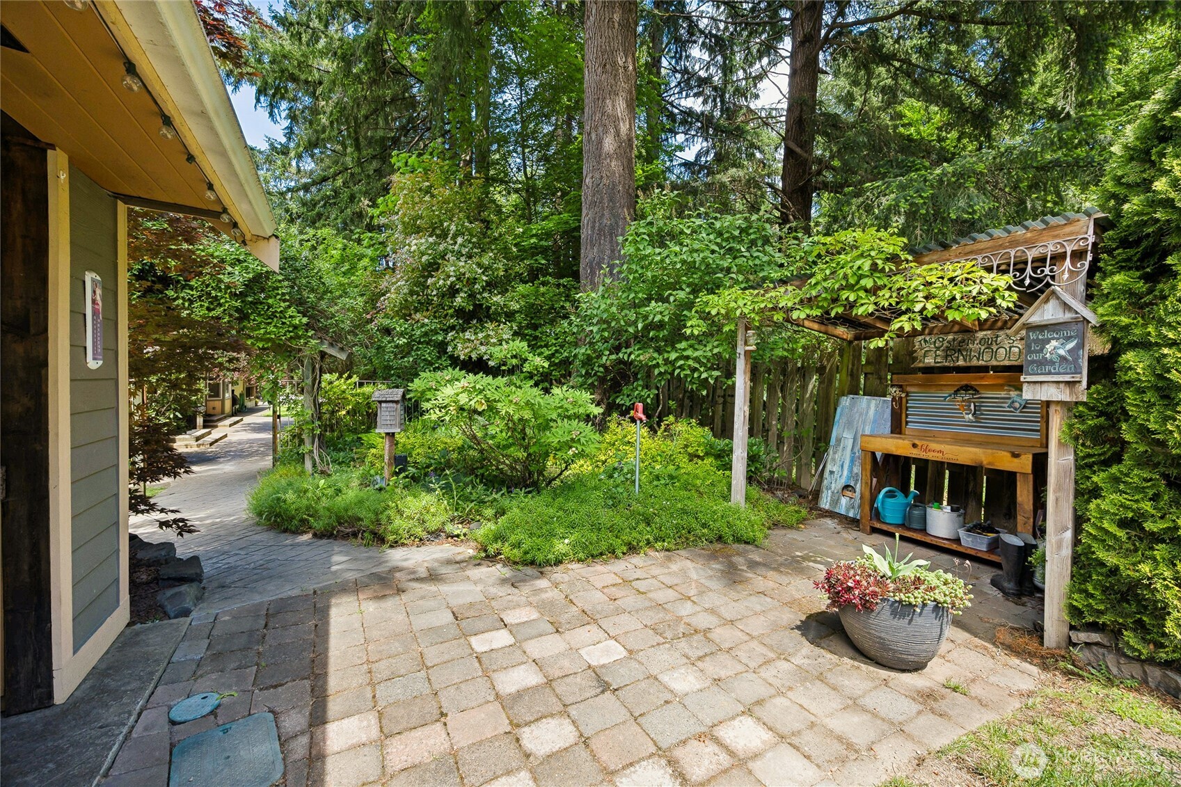 16507 71st Avenue E Puyallup WA 98375