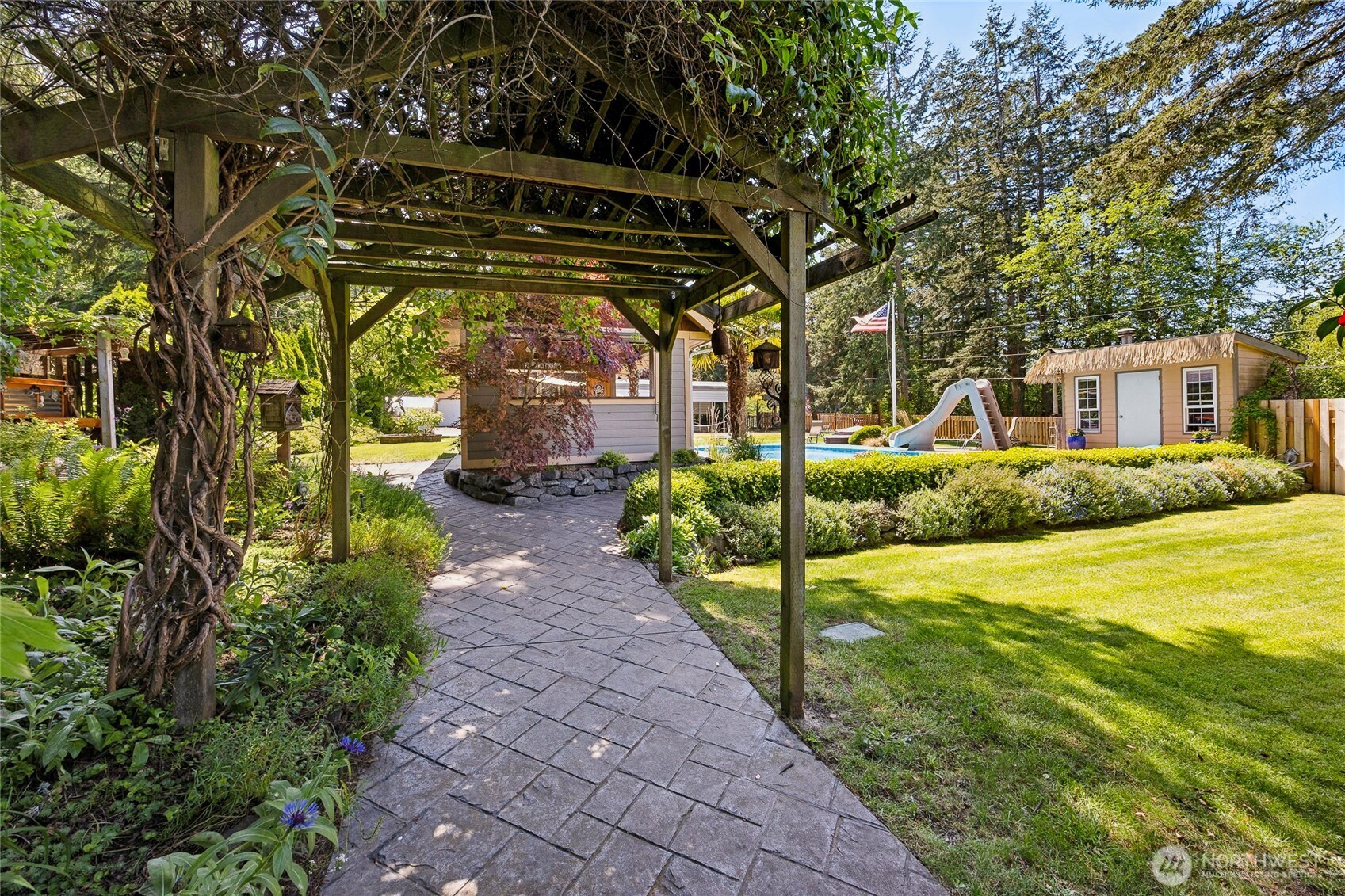 16507 71st Avenue E Puyallup WA 98375