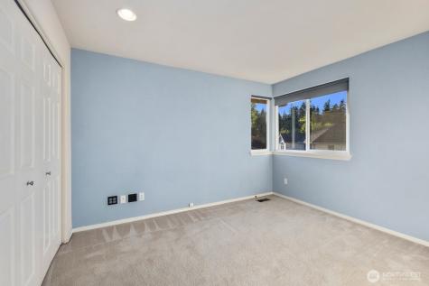 8218 126th Place SE Newcastle WA 98056