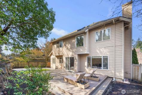 8218 126th Place SE Newcastle WA 98056