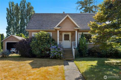 9002 Corliss Seattle WA 98103