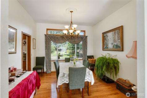 3715 185th Street E Tacoma WA 98446