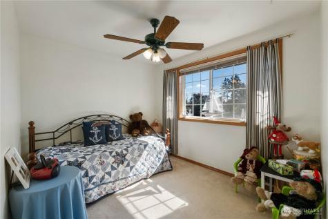 3715 185th Street E Tacoma WA 98446