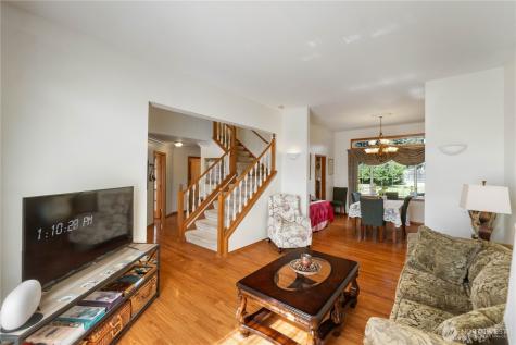 3715 185th Street E Tacoma WA 98446