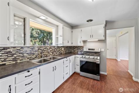 10450 Sterling Road Sedro Woolley WA 98284