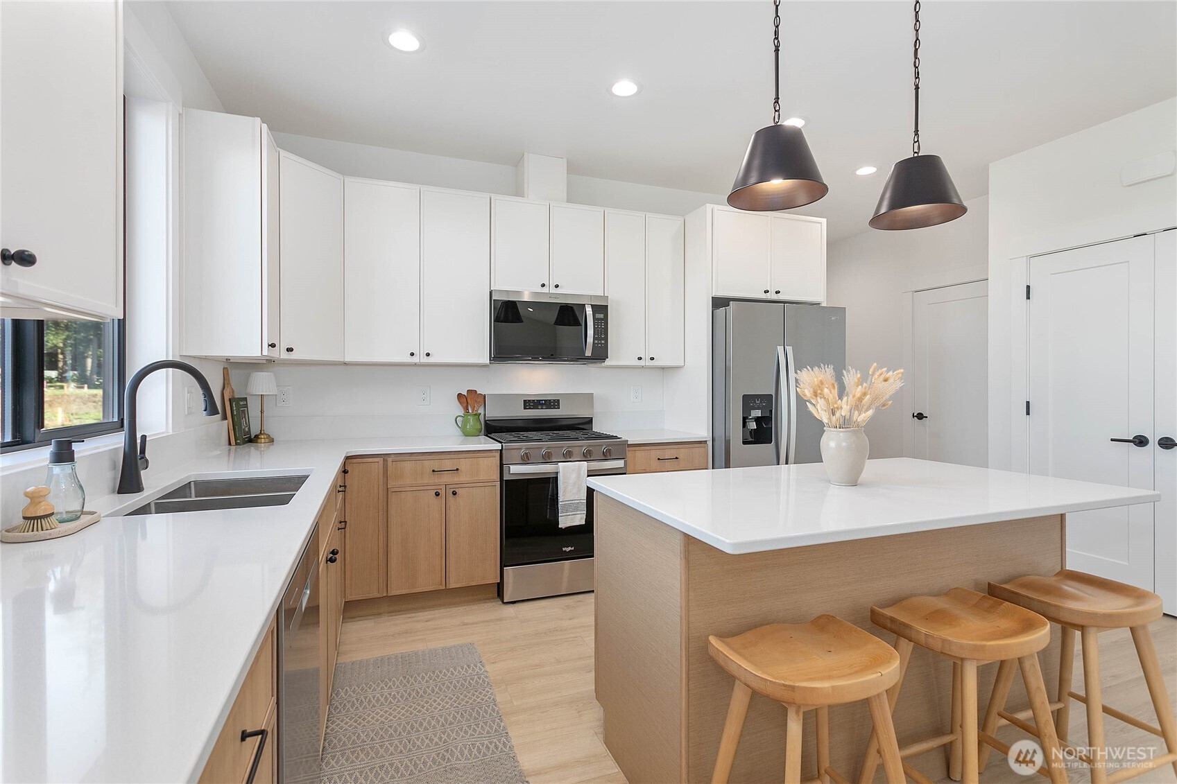 1005 Night Hawk Way Everson WA 98247