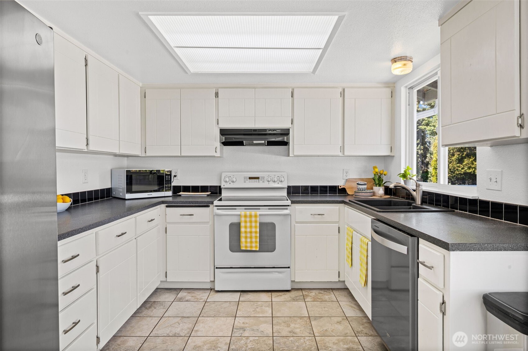 3900 SW 328th Place Federal Way WA 98023