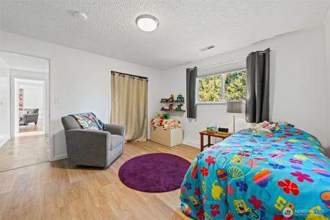 3900 SW 328th Place Federal Way WA 98023