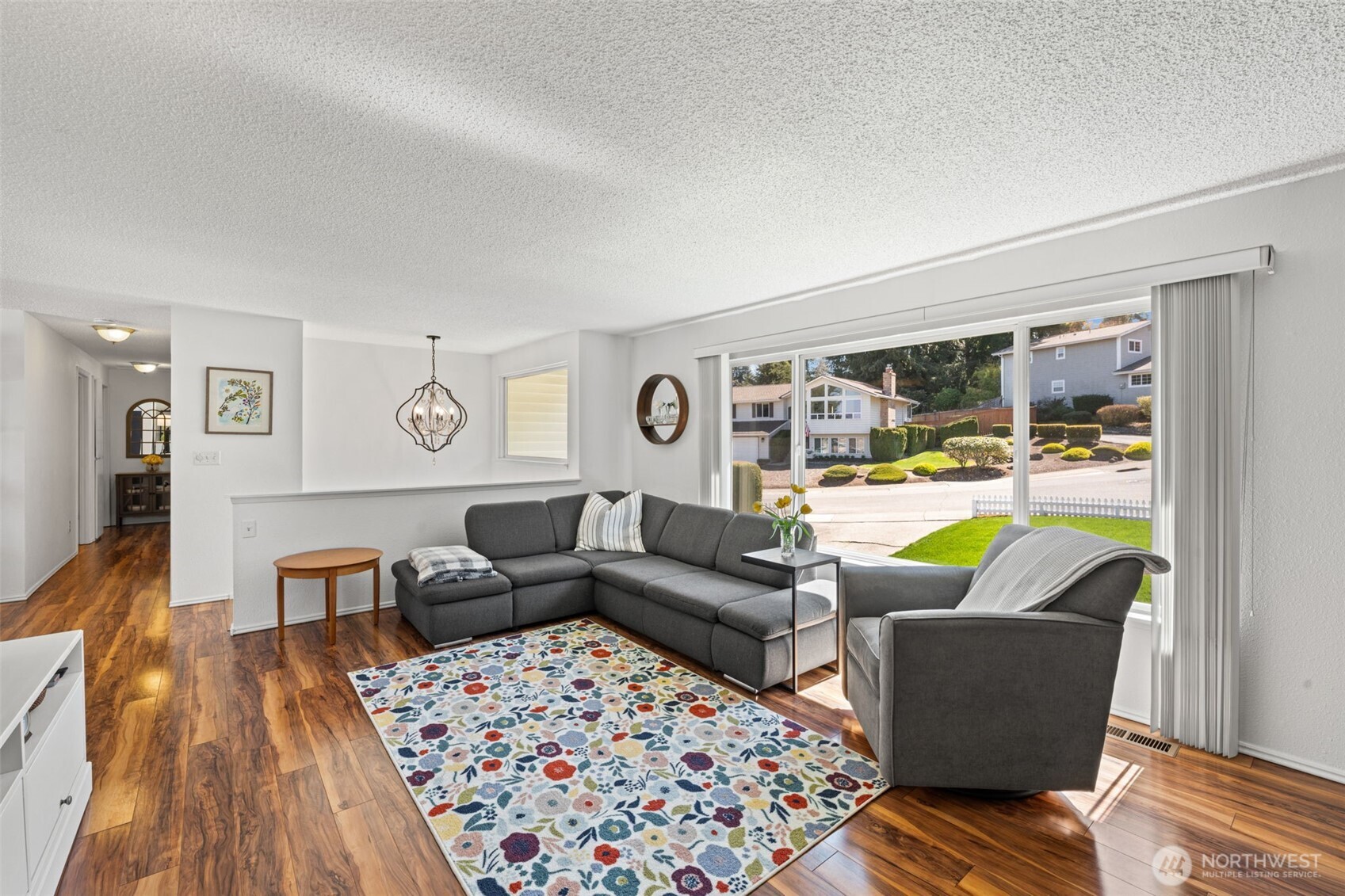 3900 SW 328th Place Federal Way WA 98023