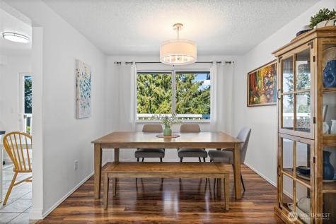 3900 SW 328th Place Federal Way WA 98023