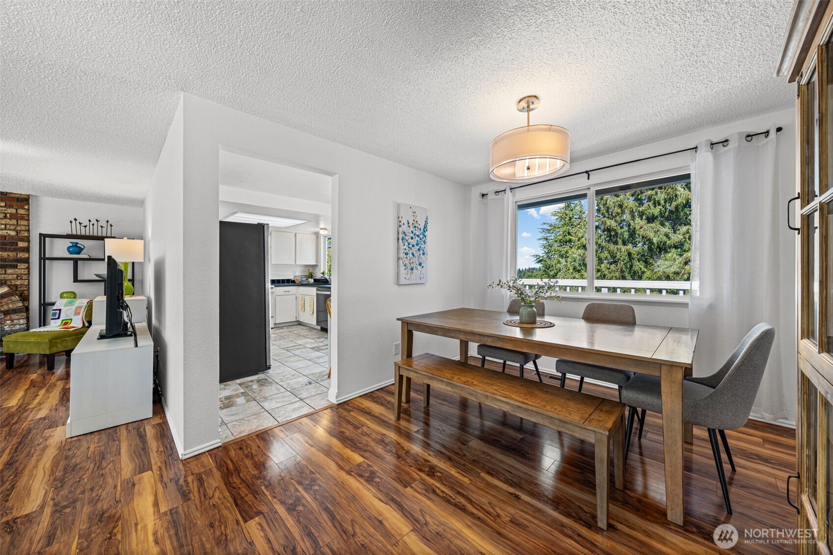 3900 SW 328th Place Federal Way WA 98023