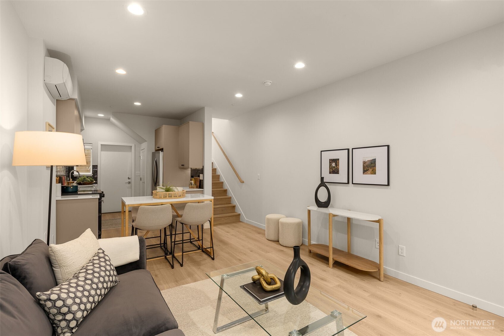 8045 Mary Avenue NW Seattle WA 98117
