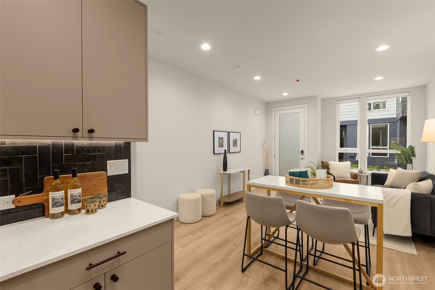 8045 Mary Avenue NW Seattle WA 98117