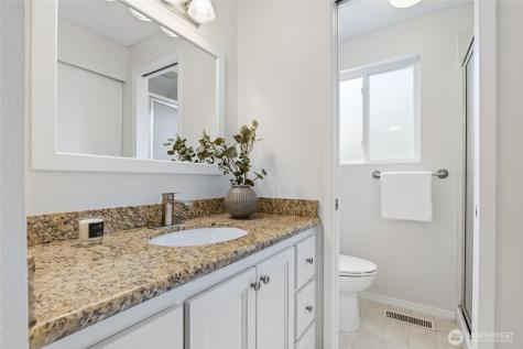 12018 NE 136th Place Kirkland WA 98034