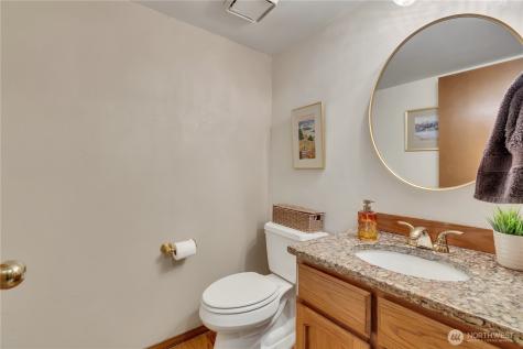 28203 193rd Avenue SE Kent WA 98042