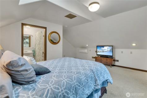 28203 193rd Avenue SE Kent WA 98042