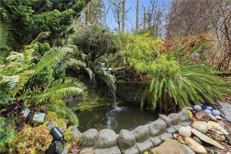 28203 193rd Avenue SE Kent WA 98042