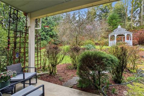 28203 193rd Avenue SE Kent WA 98042