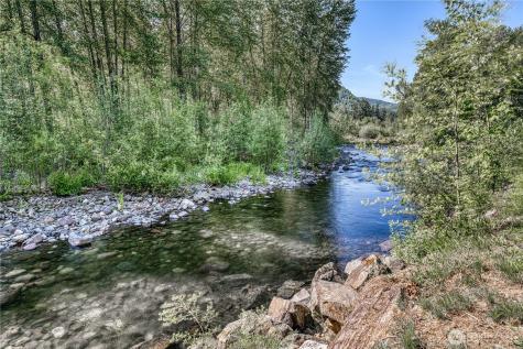 429 Mineral Creek Road Mineral WA 98355