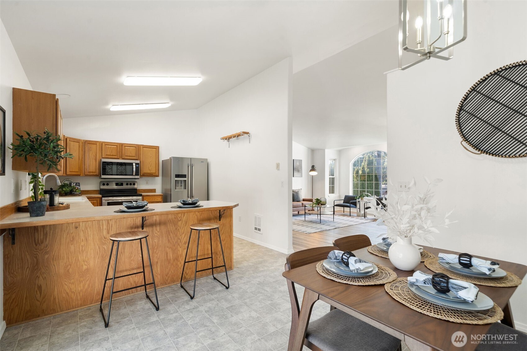 1180 E Trails End Drive Belfair WA 98528