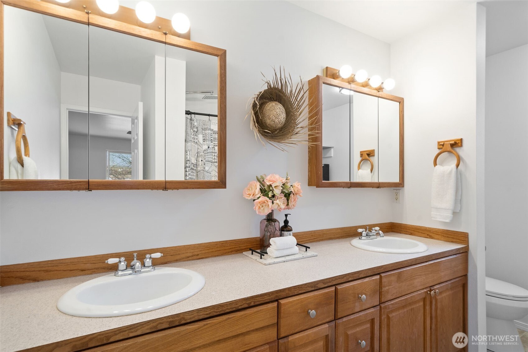 1180 E Trails End Drive Belfair WA 98528