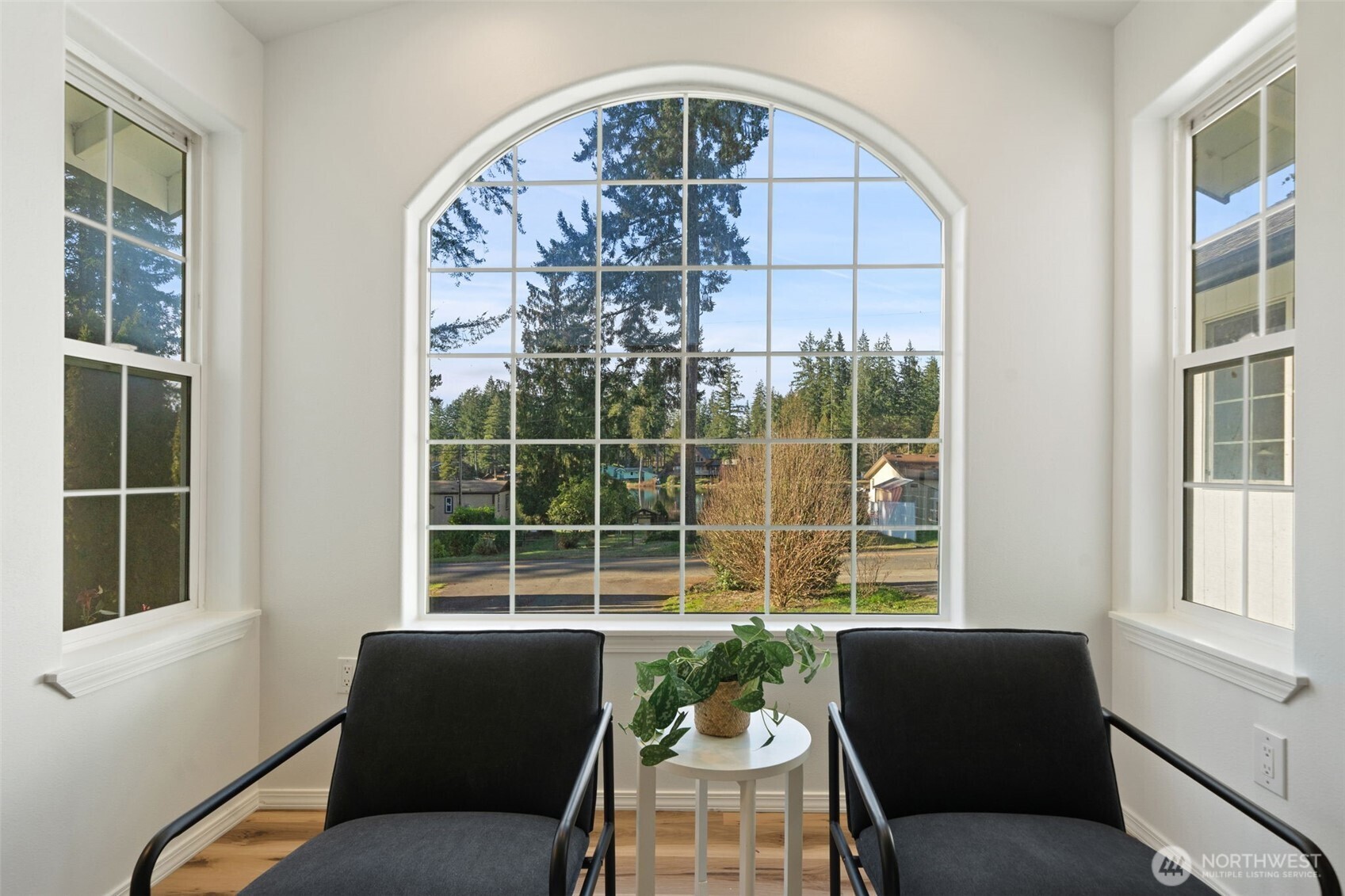 1180 E Trails End Drive Belfair WA 98528